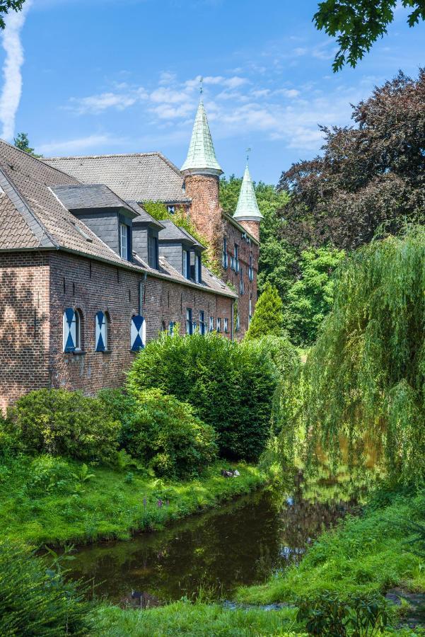 Hotel Schloss Walbeck Geldern Exterior photo