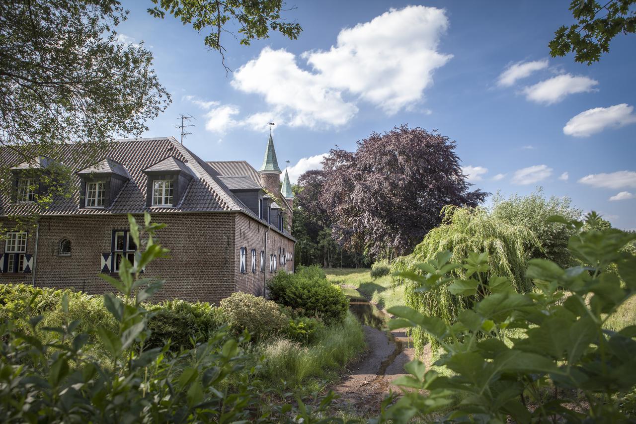 Hotel Schloss Walbeck Geldern Exterior photo